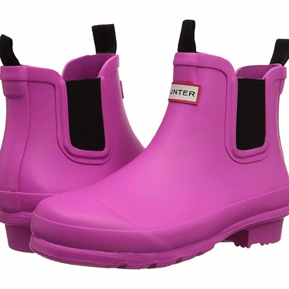 Hunter Other - Hunter Chelsea kids rain boots lipstick pink*SOLD*